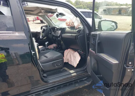 2021 Toyota 4Runner Trd Off Road Premium z USA, uszkodzony, nr VIN JTERU5JR8M5954571